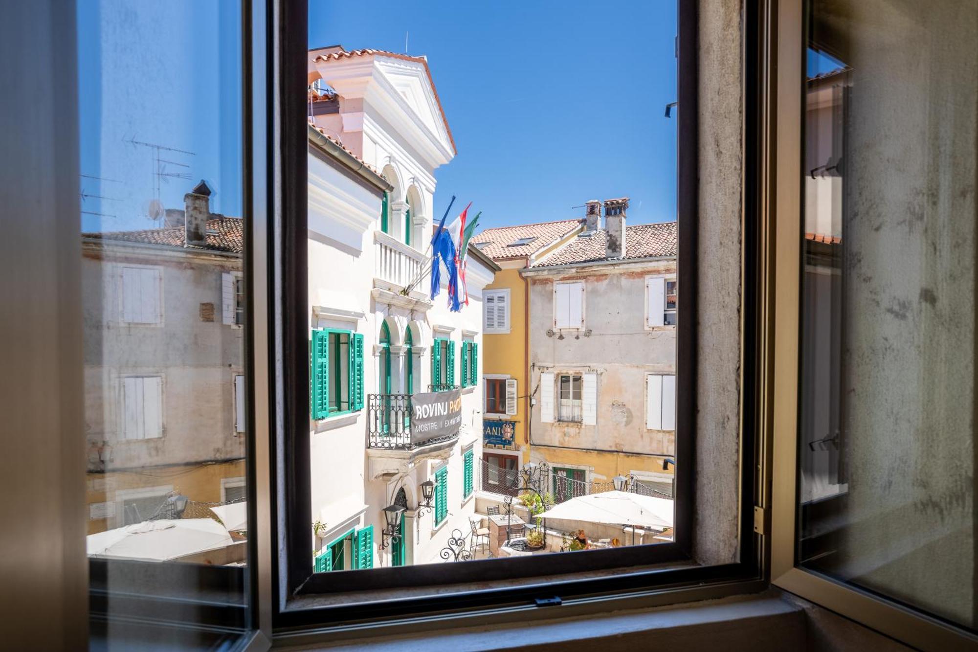 Central Apartments Circolo Rovinj Ngoại thất bức ảnh